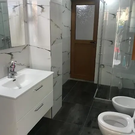 - Bba Appartement Borsh