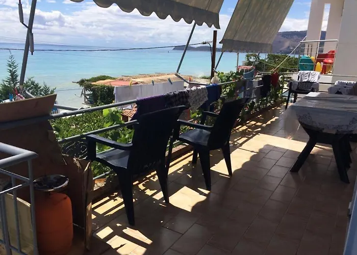 - Bba 公寓 博尔什